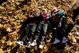 جشنواره برگریزان هگمتانه در همدان