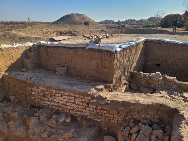 کشف دیواره خشتی در دوشان تپه، محوطه ازبکی با دوره احتمالی هخامنشی ردپای هخامنشیها در نزدیکی تهران پیدا شد؟