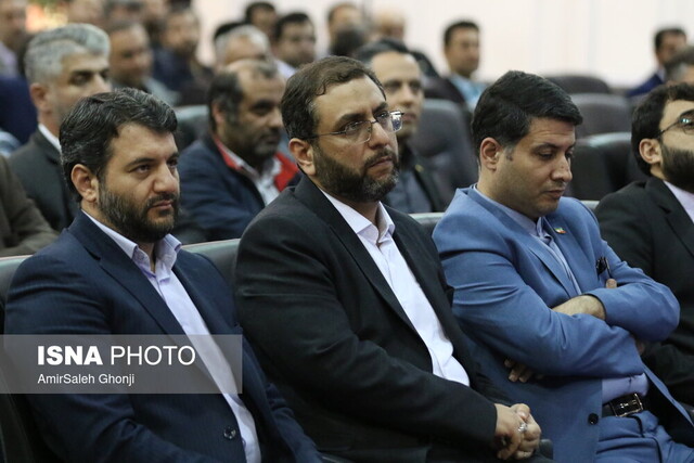 یک سوم صادرات غیر نفتی کشور از مناطق آزاد و ویژه اقتصادی انجام میشود