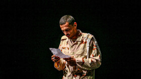 بلاتکلیفی و تاثیر قطعی اینترنت بر یک گروه تئاتری