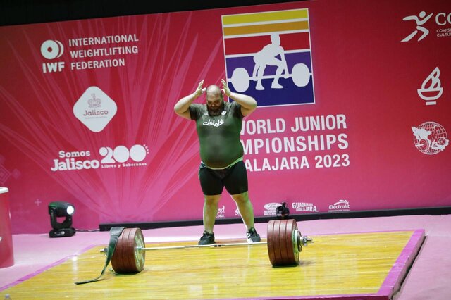 پایان متفاوت سهراب و کیانوش و نمایش بد در هانگژو