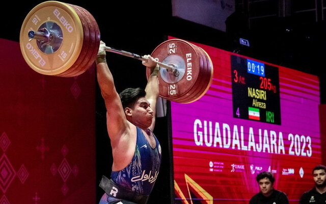 ۲ وزنهبردار ایران در یکضرب دسته ۱۰۲ کیلوگرم بدون مدال ماندند ۲ وزنهبردار ایران در یکضرب دسته ۱۰۲ کیلوگرم بدون مدال ماندند