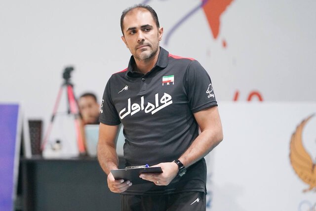 آرش صادقیانی: با پیاتزا هماهنگ هستیم/ بخاطر جنگ دو هفته در ازبکستان تمرین کردیم آرش صادقیانی: با پیاتزا هماهنگ هستیم/ بخاطر جنگ دو هفته در ازبکستان تمرین کردیم