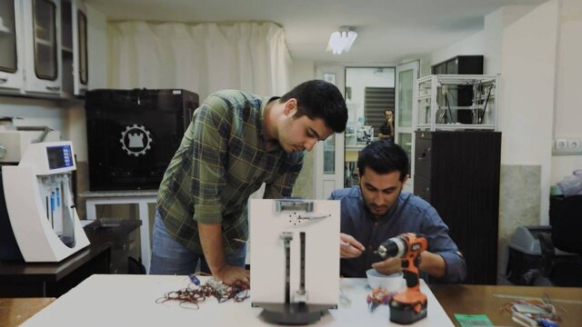 یک روایت مستند از سربازی نخبگان