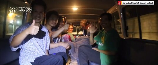 پیروزی در میدان و اخلاق؛ واکنشها به برخورد نیروهای القسام با اسرای اسرائیلی