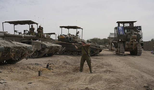 گسترش حملات اشغالگران به بیمارستانها و غیرنظامیان در غزه