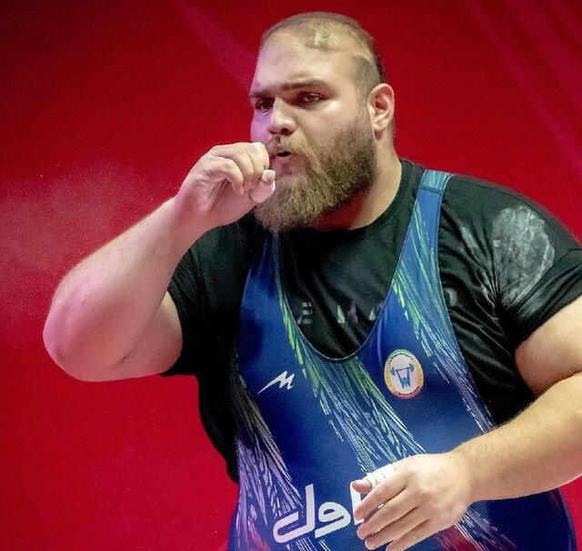 غول ایرانی پس از قهرمانی جوانان جهان: ترسو نیستم/ پرقدرت برمیگردم