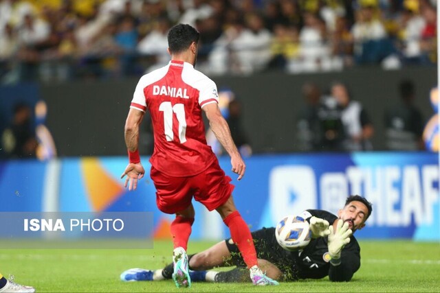 کرمانی‌مقدم: پرسپولیس با آمدن باهویی ۱۰ نفره شد!