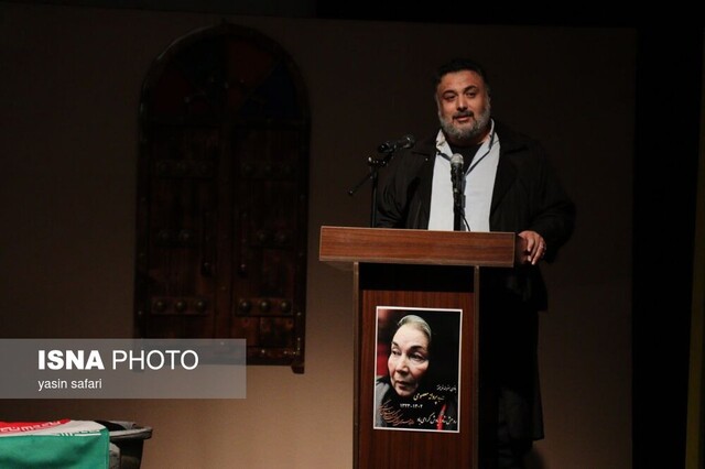 احداث یادمان زنده یاد "پروانه معصومی" در تالار مرکزی رشت