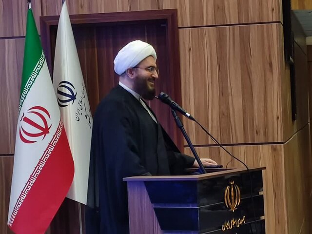 شهید حاج قاسم سلیمانی سیاست الهی داشت و اهل نیرنگ نبود شهید حاج قاسم سلیمانی سیاست الهی داشت و اهل نیرنگ نبود