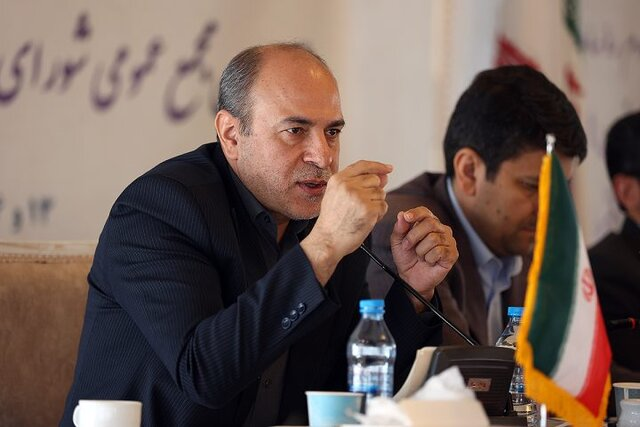 بازداشت دوباره توماج صالحی و فرار متهم پرونده صرافی کریپتولند/ برگزاری آزمون سردفتری در سالجاری