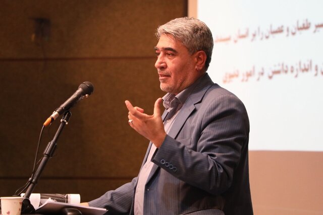 سومین نشست مسئله محور اساتید دانشگاههای استان قم برگزار شد