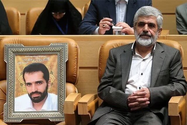 بهترین ویژگی شهید احمدی روشن، ولایتمداری بود بهترین ویژگی شهید احمدی روشن، ولایتمداری بود