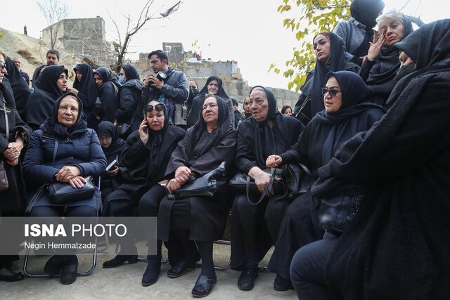 گزارش هدف پرس از مراسم تشییع پیکر پروانه معصومی