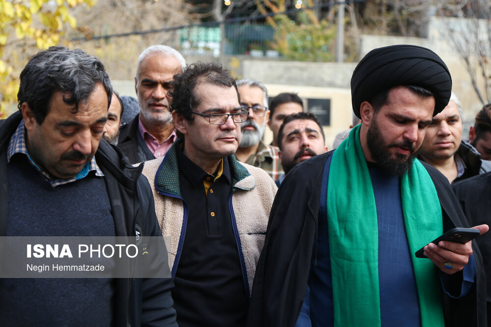 مراسم تشییع پیکر پروانه معصومی