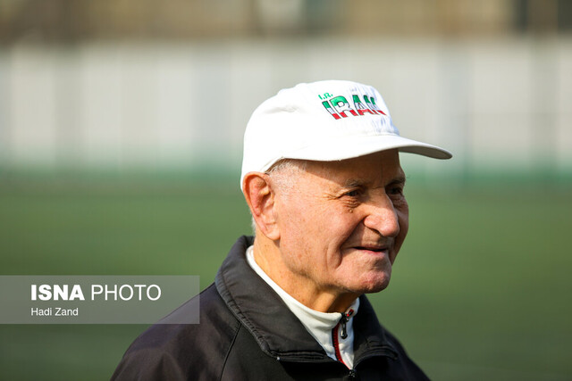 تیمسار آنقدر بالا و پایین رفت تا شاهین منحل شد/ کیروش گفت چه عجب یکی فهمید چه میکنیم!