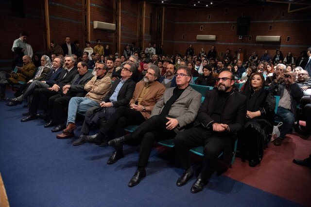 خشم موسیقایی با لبخندی از جنس روشنروان/رابطی «از خون جوانان وطن» به «مرغ سحر»