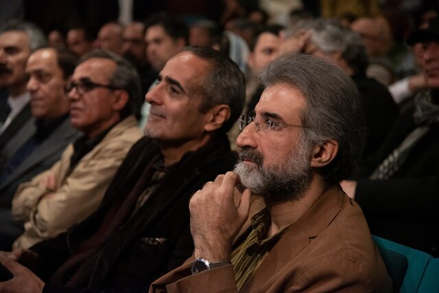 خشم موسیقایی با لبخندی از جنس روشنروان/رابطی «از خون جوانان وطن» به «مرغ سحر»