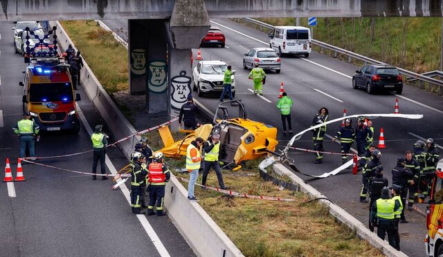 عکس: رویترز سقوط بالگرد وسط بزرگراهی در «مادرید» + فیلم