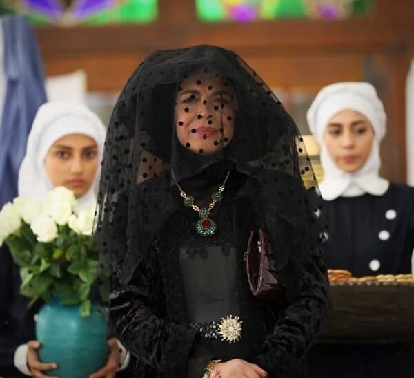 صحنهای از سریال «از یادها رفته» آخرین باری که بیتا فرهی در تلویزیون مُرد!