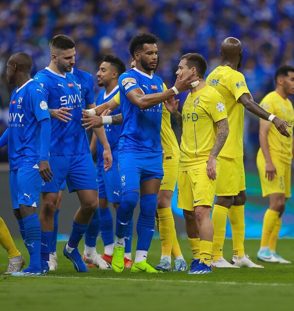 الهلال پیروز دربی بزرگ ریاض شد/ پایان شکست ناپذیری تیم رونالدو الهلال پیروز دربی بزرگ ریاض شد/ پایان شکست ناپذیری تیم رونالدو