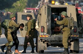 یورش صهیونیست‌ها به کرانه باختری و قدس و بازداشت چند فلسطینی