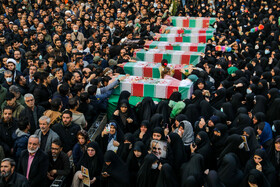 مراسم وداع با پیکرهای هشت شهید مدافع حرم تازه شناسایی شده - معراج‌الشهدای تهران