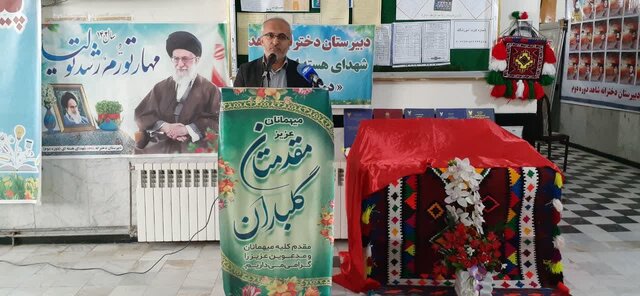 زنگ پژوهش در ۱۳ شهرستان و منطقه مدارس کهگیلویه و بویراحمد نواخته شد