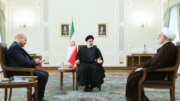 بررسی راهکارهای ارتقای امنیت اجتماعی و راهبردهای پیشگیری از آسیبهای اجتماعی بررسی راهکارهای ارتقای امنیت اجتماعی و راهبردهای پیشگیری از آسیبهای اجتماعی