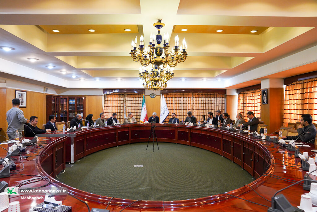 فرهنگستان زبان و کانون پرورش فکری چه توافقی کردند؟