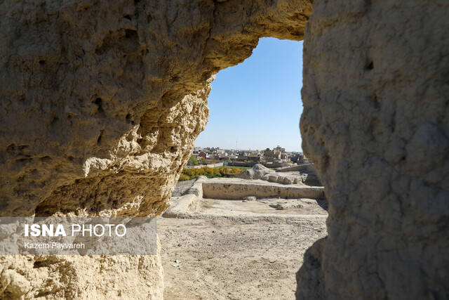 سیلک؛ مدفن راز، منجنیق رَسَن عمری دراز