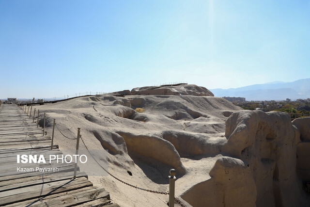 سیلک؛ مدفن راز، منجنیق رَسَن عمری دراز