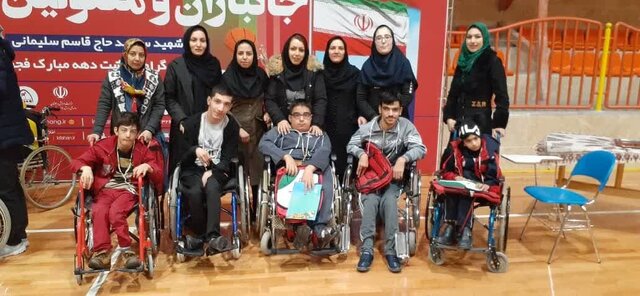 حکایت مادر و پسری با صندلی چرخدار