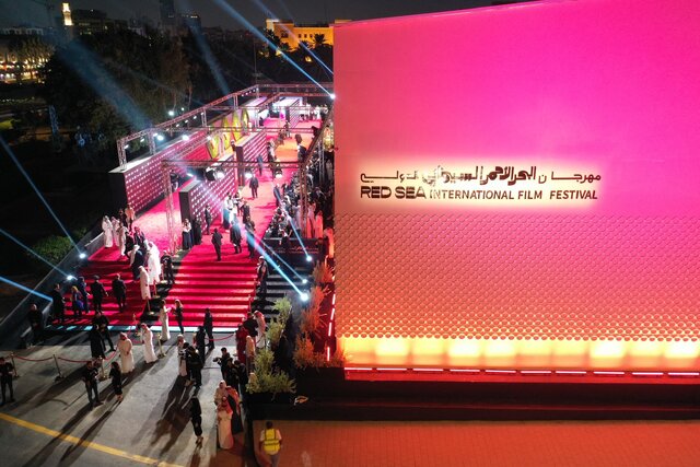 چرا عربستان به سینما اهمیت داد؟ چرا عربستان به سینما اهمیت داد؟