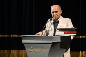 سخنرانی شاپور مرحبا نماینده اسبق آستارا در مراسم سالروز شهادت میرزاکوچک خان در تالار وحدت