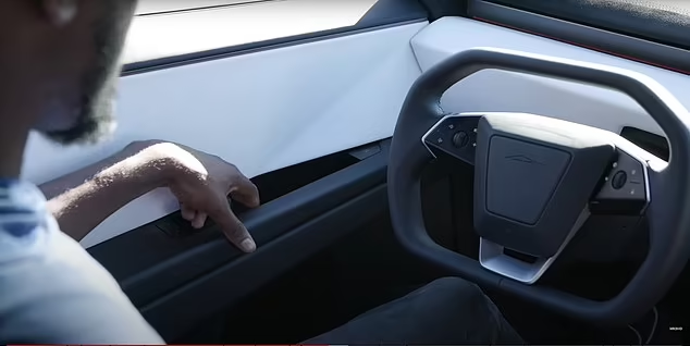 یک روز کامل با غول تازه وارد شرکت تسلا