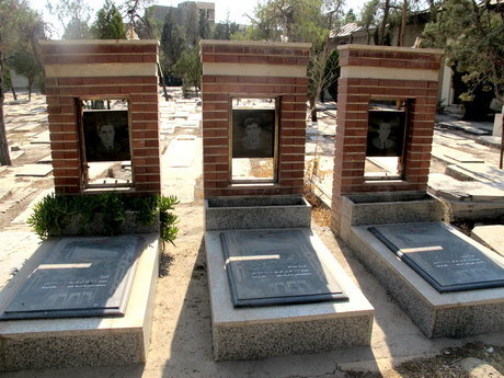 آذرمان در آتش بیداد رژیم سوخت