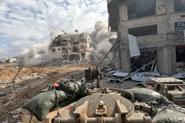 افزایش تلفات سربازان صهیونیست در غزه/ تداوم حملات به خان یونس و جبالیا