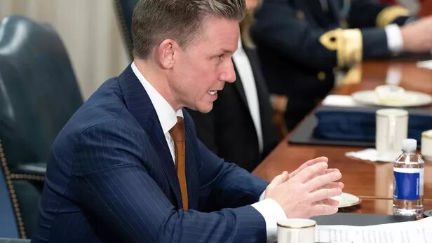 وزیر دفاع سوئد واشنگتن و استکهلم توافقنامه همکاری نظامی امضا کردند