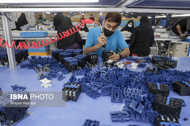 فرهنگ کار باید از خانواده آغاز شود