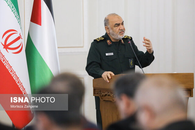 عکس آرشیوی است خطه آذربایجان همواره پرچمدار آزادی و پیشگام حرکتهای ضداستبدادی بوده است