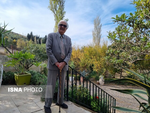 گذری در باغ پرشیا و خاطرات نماینده بخش خصوصی ایران در شورای جهانی زیتون