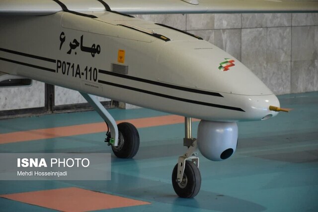 بازدید خبرنگاران گیلانی از نمایشگاه توانمندی های راهبردی نیروی هوا و فضای سپاه+تصاویر