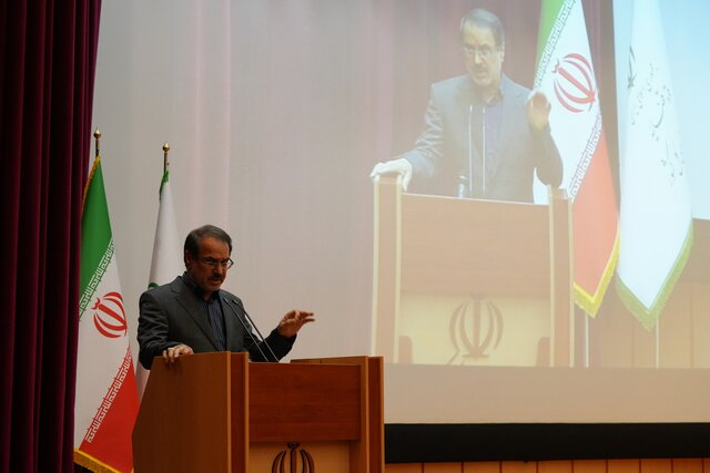 برگزاری دادگاه منافقین/ صدور کیفرخواست متهمان قتل مهرجویی/ بازداشت عوامل فیلم غیر اخلاقی گیلان