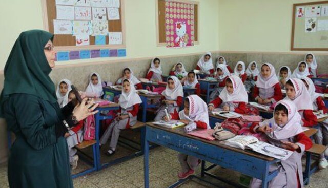 عکس آرشیوی رفع مشکل کمبود فضای آموزشی نیازمند استفاده از ظرفیت خیرین است