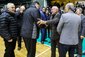 تشییع پیکر محمود مشحون