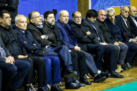 تشییع پیکر محمود مشحون