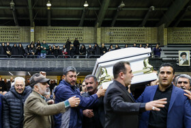 تشییع پیکر محمود مشحون