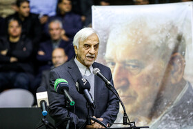 تشییع پیکر محمود مشحون