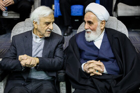 تشییع پیکر محمود مشحون